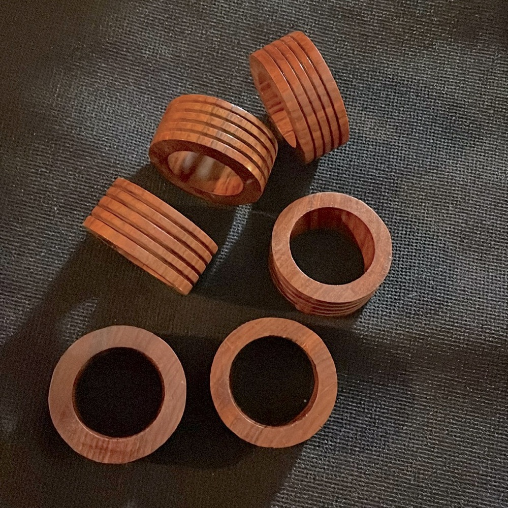 Linear Wood napkin rings set of 6